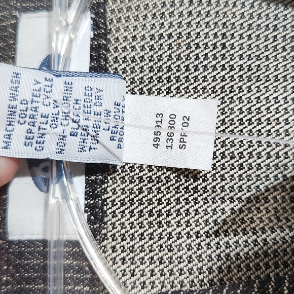 Old Navy Denim Jean Jacket Medium - Picture 4 of 11